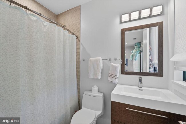 Building Photo - 5310 Dorsett Pl NW