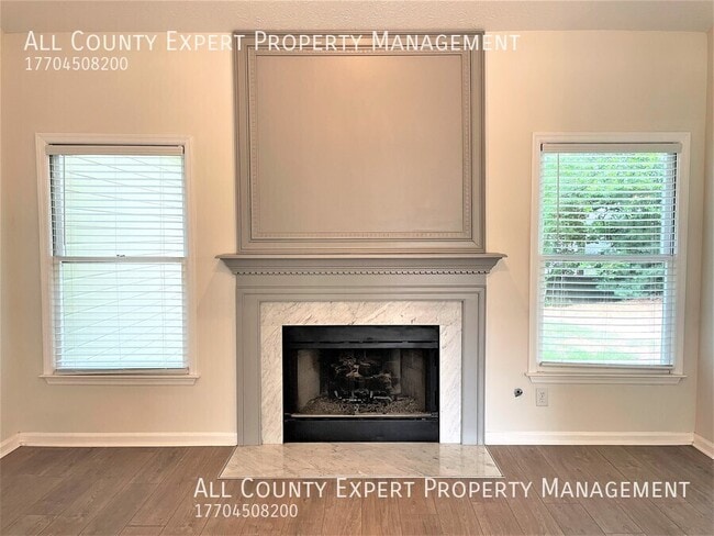 Building Photo - 110 Pinion Cir