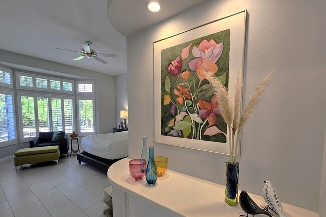 Building Photo - 78622 Waterfall Dr