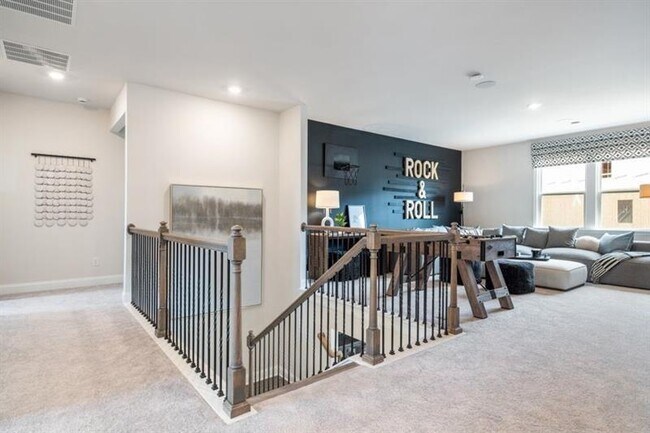 Building Photo - 6180 Misty Hill Ln