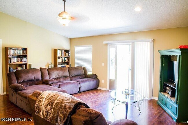 Building Photo - 11542 Wandering Pines Trail W