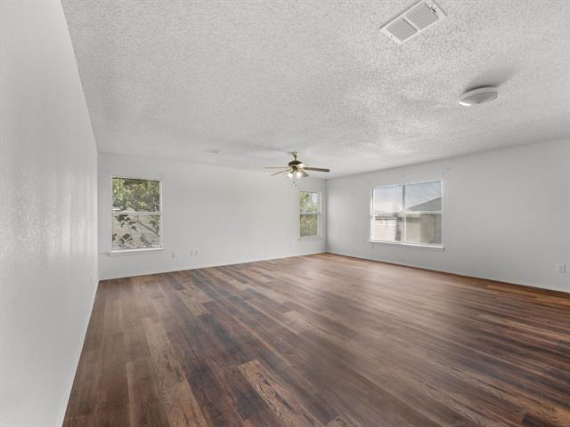 Building Photo - 1237 McCary St