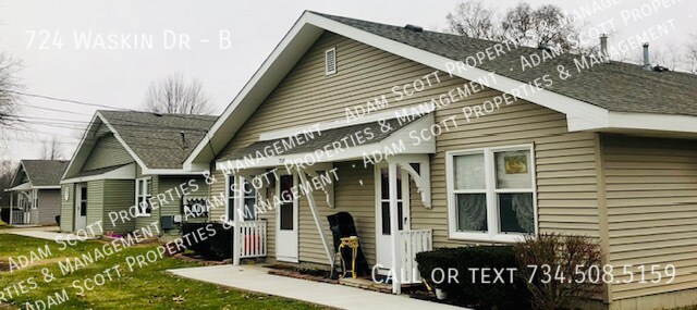 Building Photo - 724 Waskin Dr