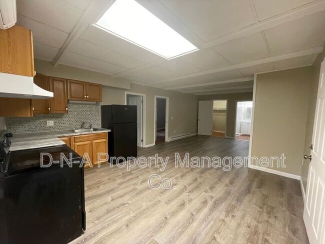 Building Photo - 240 Acres Rd