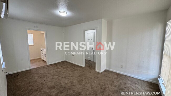 Building Photo - 285 Lucy Ave