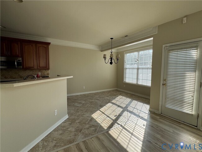Building Photo - 940 Jamerson Ln
