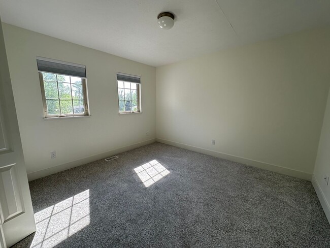 Building Photo - 4774 Shade Leaf Ln