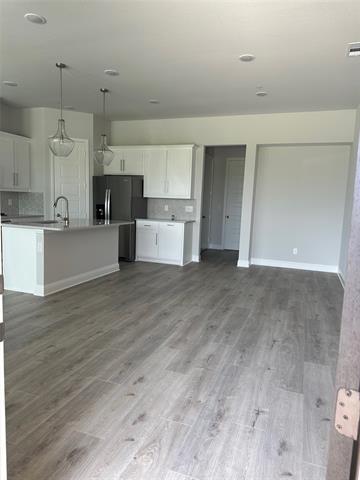 Building Photo - 12960 Rockham Ln
