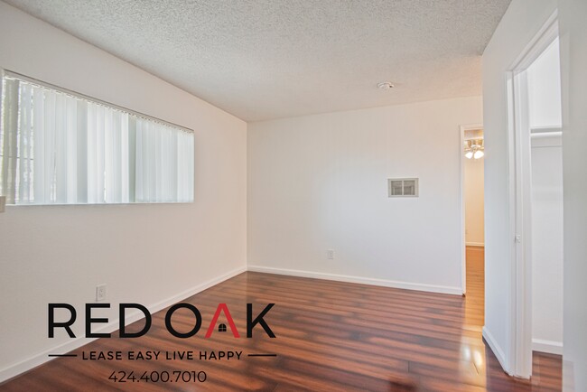 Building Photo - Now Pre-Leasing ~ Captivating One Bedroom ...