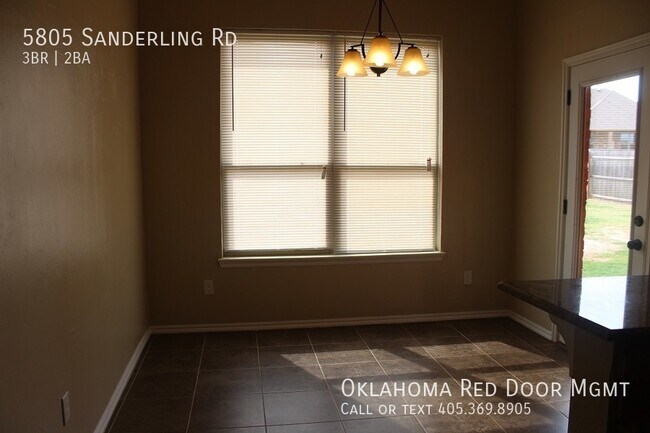 Building Photo - 5805 Sanderling Rd