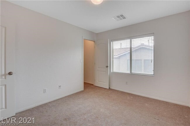 Building Photo - 10429 Scotch Elm Ave