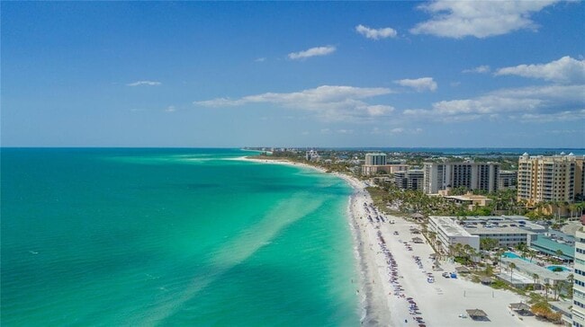 Building Photo - 5001 Baraldi Cir