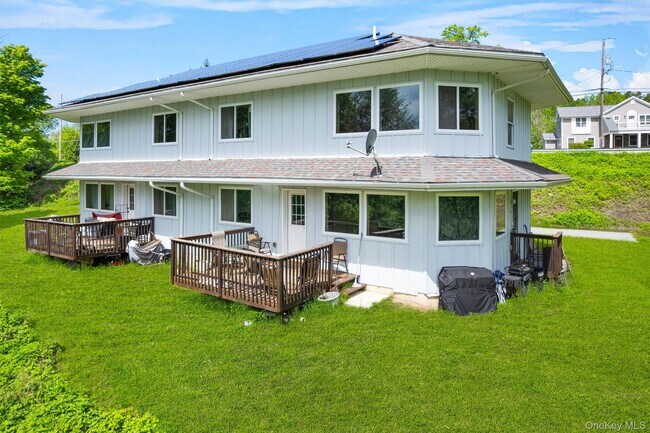 Building Photo - 448 Old Mountain Rd