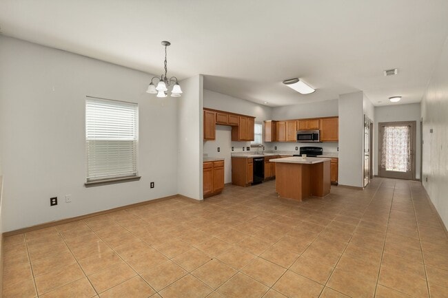 Building Photo - 21123 Sweet Blossom Ln