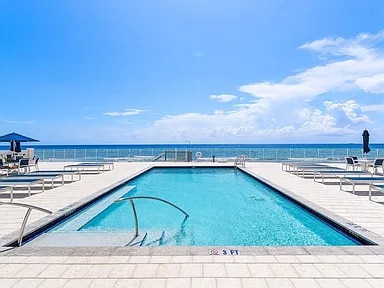 Building Photo - 4511 S Ocean Blvd