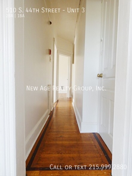 Building Photo - 510 S 44th St
