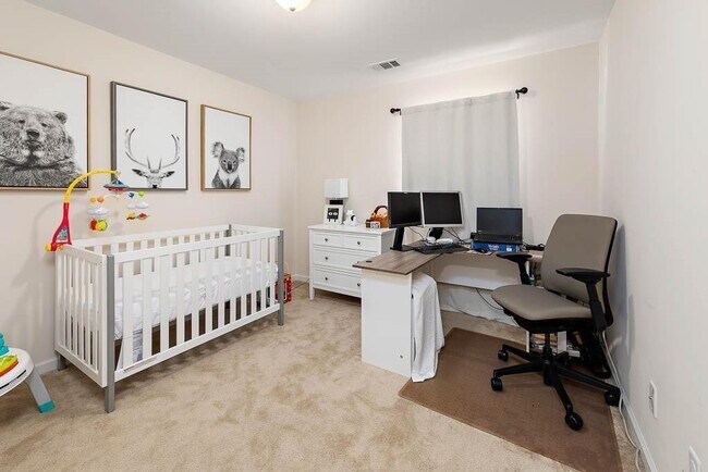 Building Photo - 174 Coral Dr