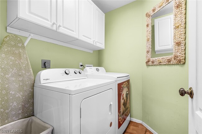 Building Photo - 1520 Biscayne Way