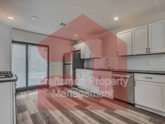 Building Photo - 231 NW 81st St