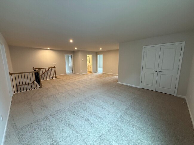 Building Photo - 3099 Blenheim Ct