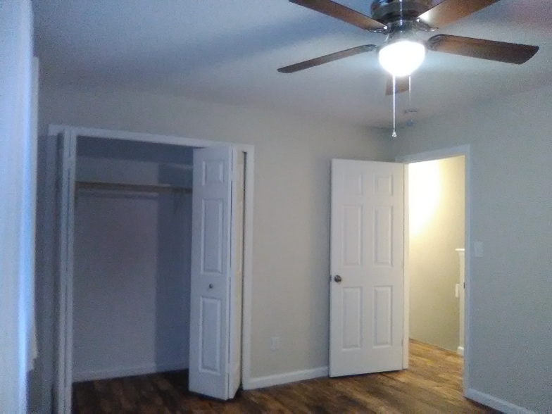 Building Photo - 1852 Zebulon Dr