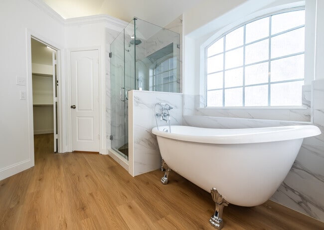 Building Photo - 1814 Morning Glory