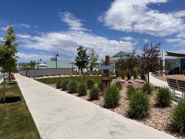 Building Photo - 907 S Sea Horse Ct