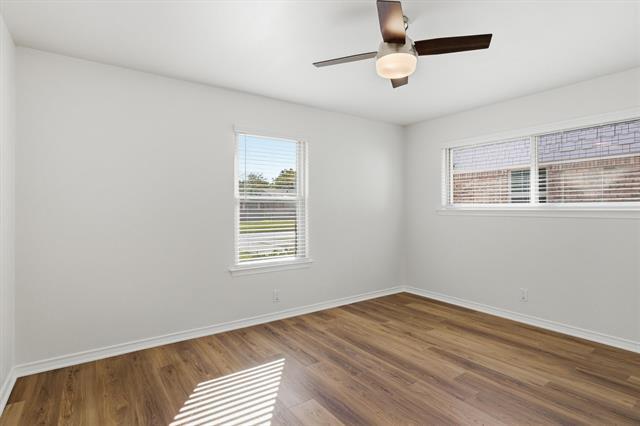 Building Photo - 8739 Ukiah Dr