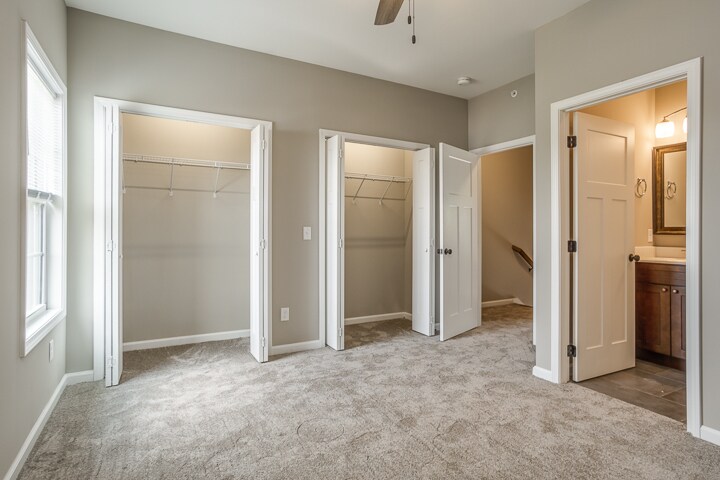 Building Photo - 140 Edgington Dr