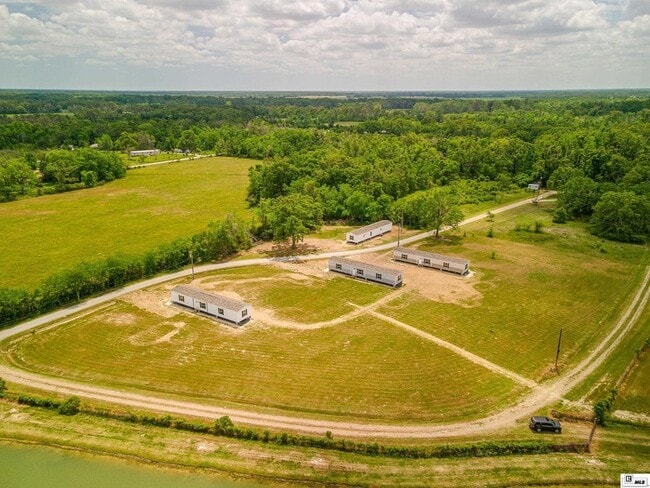 Building Photo - 509 Highway 856