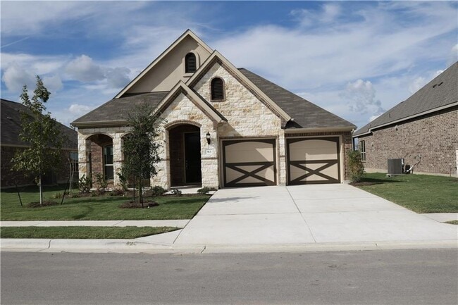 Building Photo - 913 Wolcott Dr