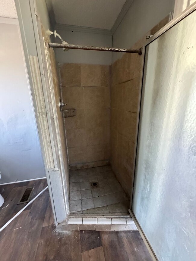 Building Photo - 3 BR 2 Bath 1,280 sq ft singlewide mobile home on 3.09 acres in Lonoke, AR