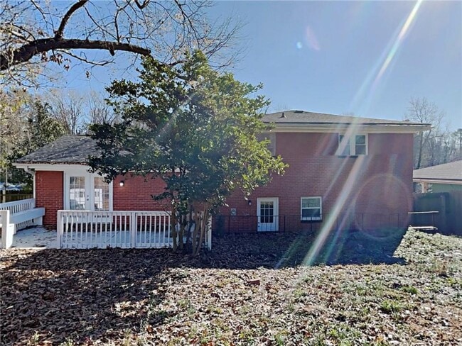 Building Photo - 3148 Thrasher Cir