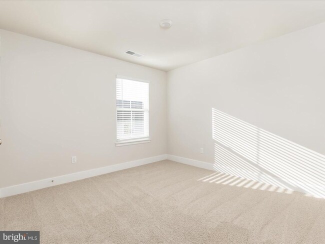Building Photo - 115 Manasquan Wy