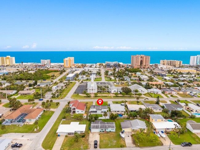 Building Photo - Cozy Daytona Beach Shores Home