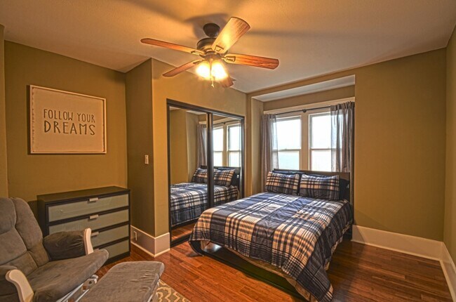 Building Photo - Beautifully Renovated Craftsman with Private Yard & Guest Suite in Prime Bankers Hill