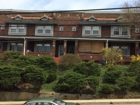 Building Photo - 1504 Hillsdale Ave