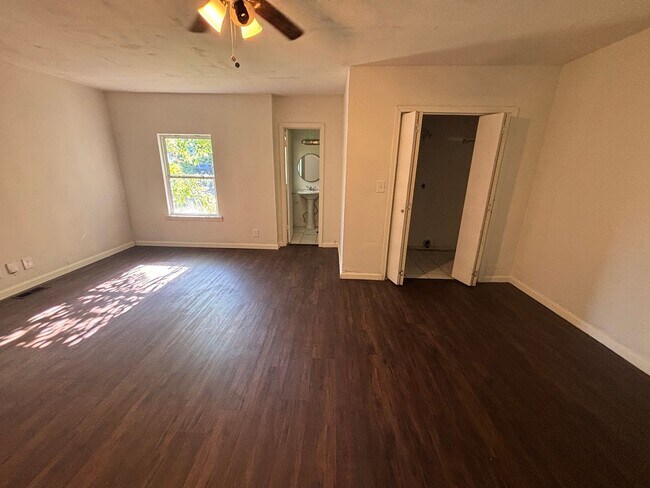 Building Photo - Tulsa Single Family Home for Rent 3 beds 2 bath