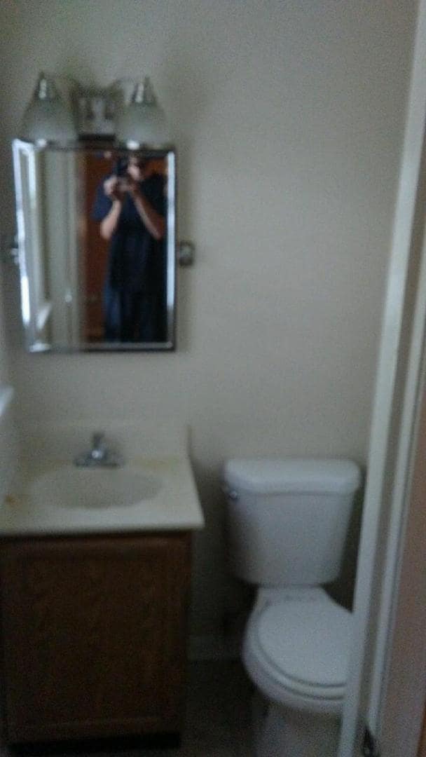 Building Photo - Nice 3BR/1.5BA Brick Ranch Convenient to W...