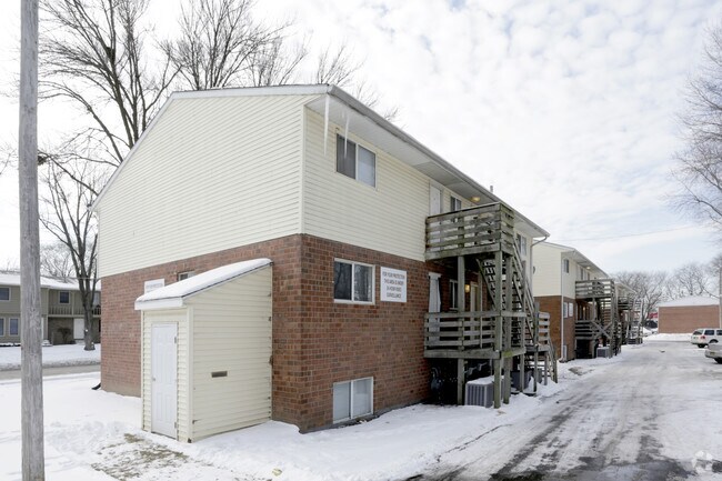 Building Photo - Hecker Creek Apartments