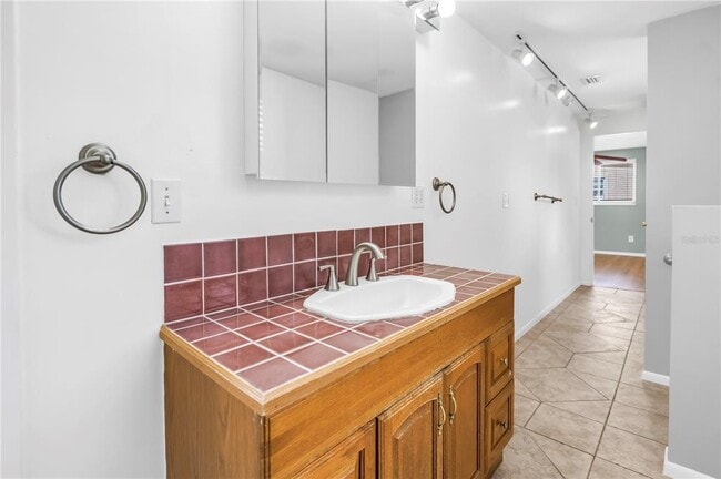 Building Photo - 6519 27th Way N