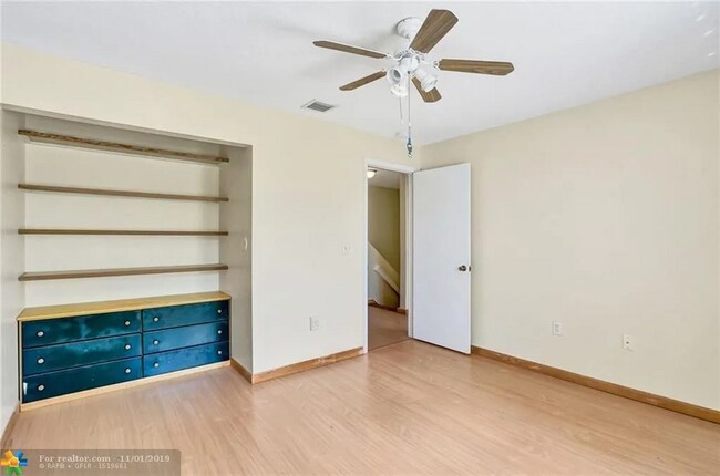 Building Photo - 4050 Eastridge Dr