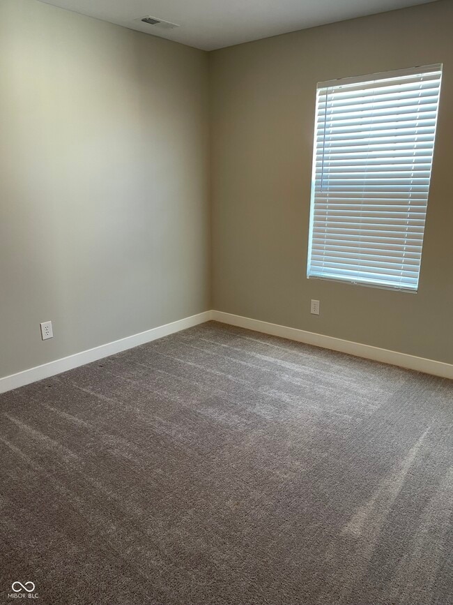 Building Photo - 345 Switchgrass Ln