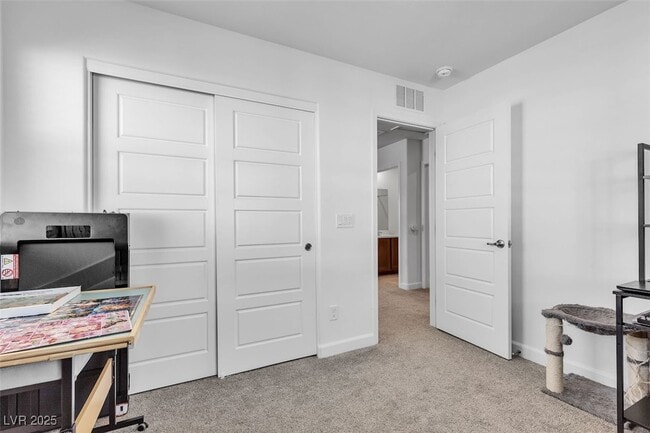 Building Photo - 901 Jigglypuff Pl