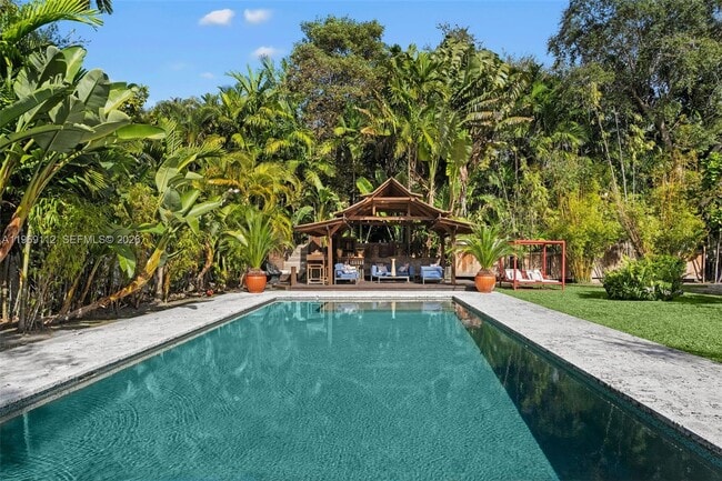 Building Photo - 575 Hibiscus Ln