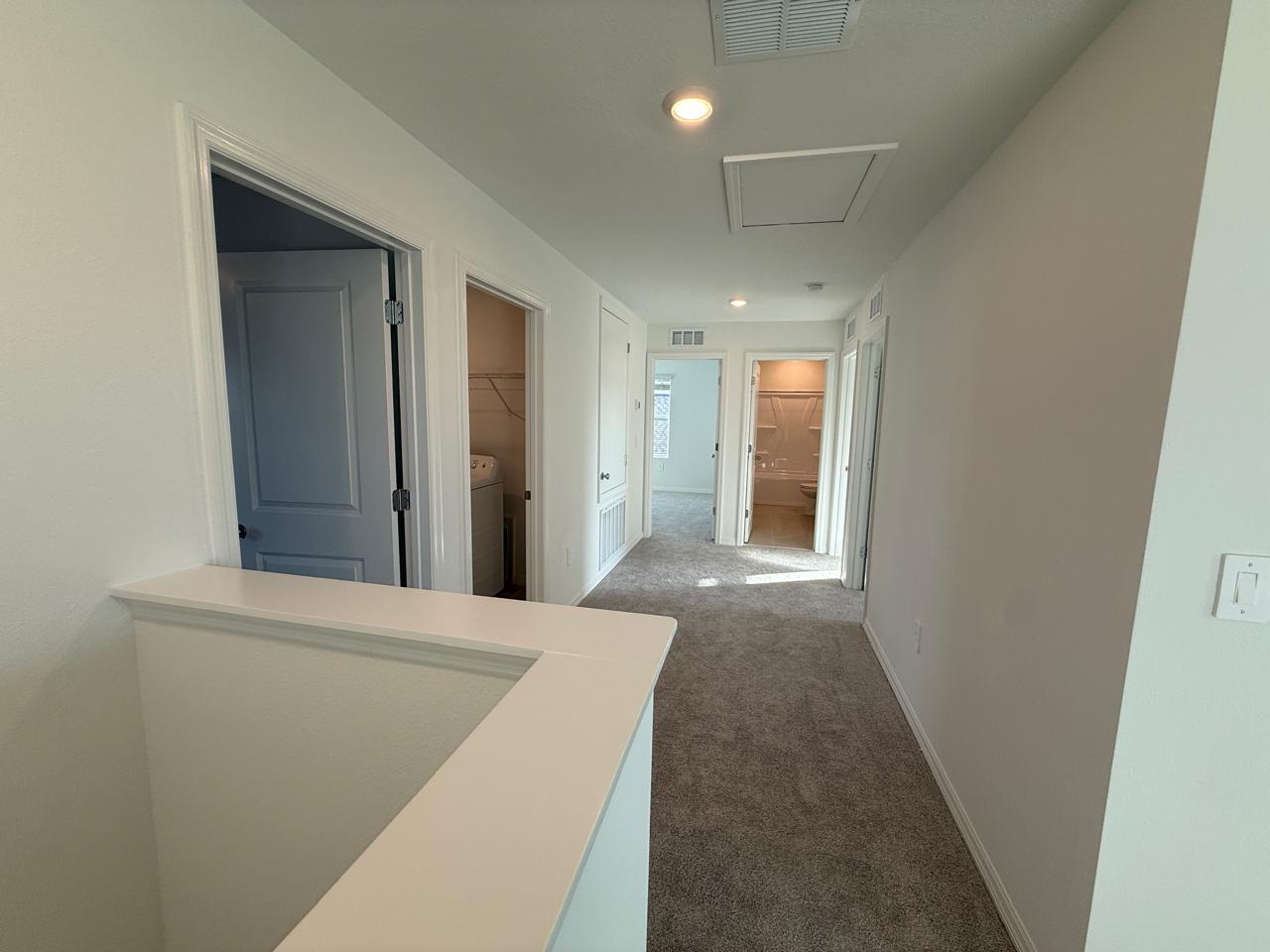 Building Photo - 2049 Albatross Nest Dr