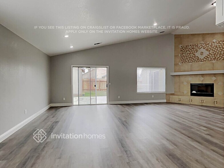 Building Photo - 1182 Park Heights Dr