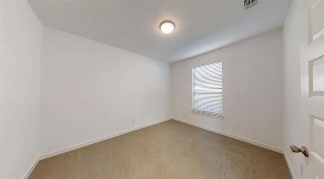 Building Photo - 8205 Prairie Rye Dr
