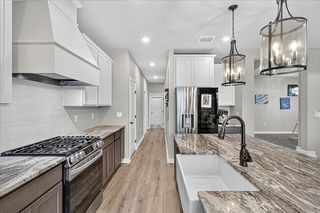 Building Photo - 2605 Lannister Ln
