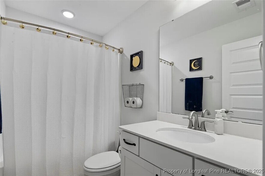 Building Photo - 213 White Stone Pl